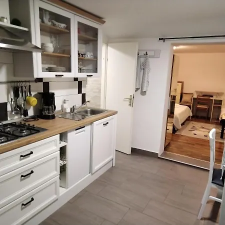 Apartment Bonbon