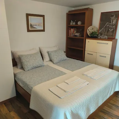 Apartament Bonbon